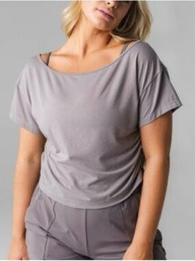 VITALITY /// Women’s Versa Slouch Tee